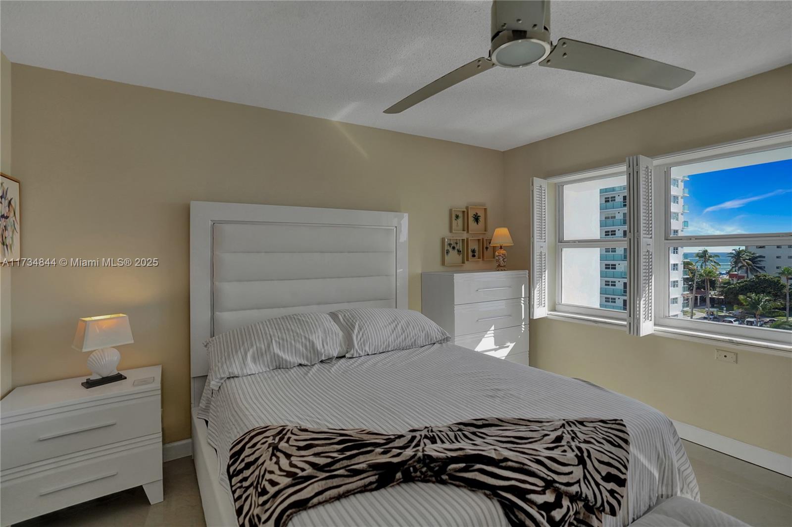 TIFFANY GARDENS NORTH CON - Residential
