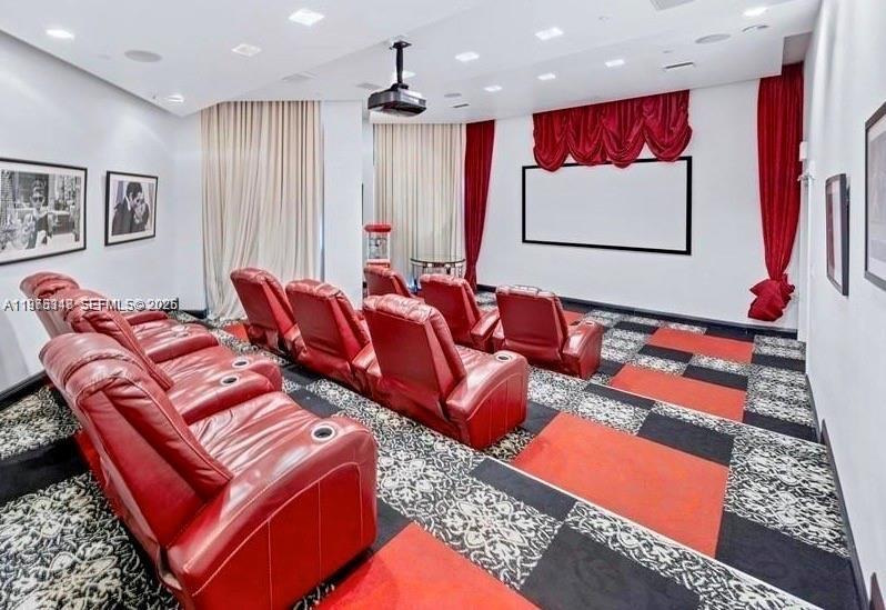 WIND CONDOMINIUM - Residential Lease