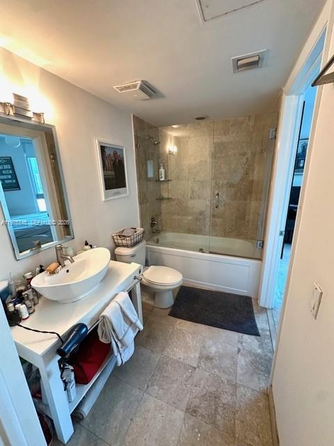 WIND CONDOMINIUM - Residential Lease