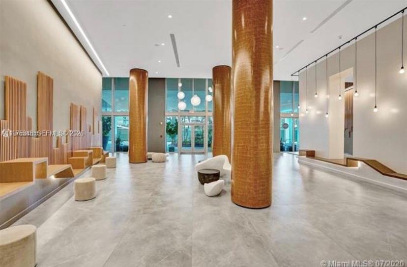 350 S Miami Ave 2110