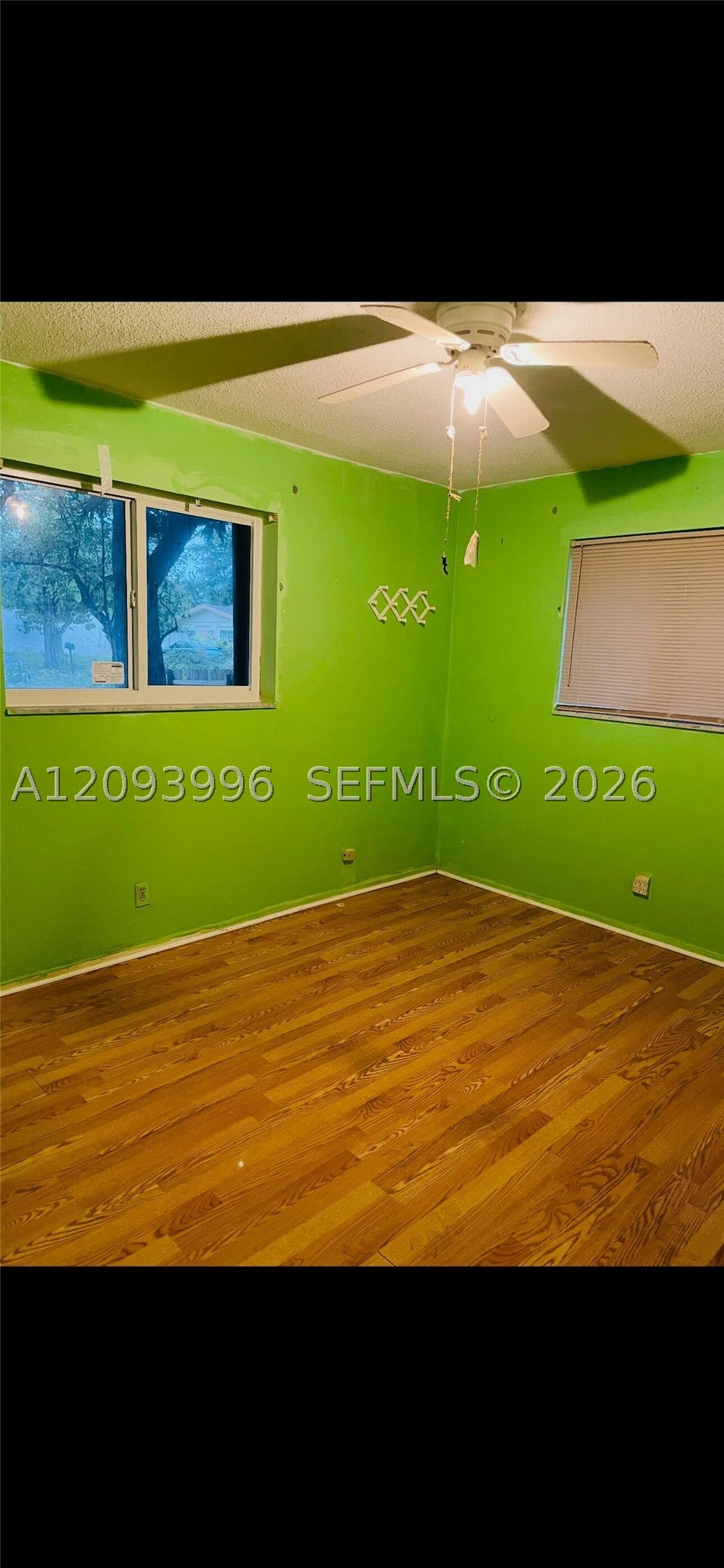 140 NE 17th Ct