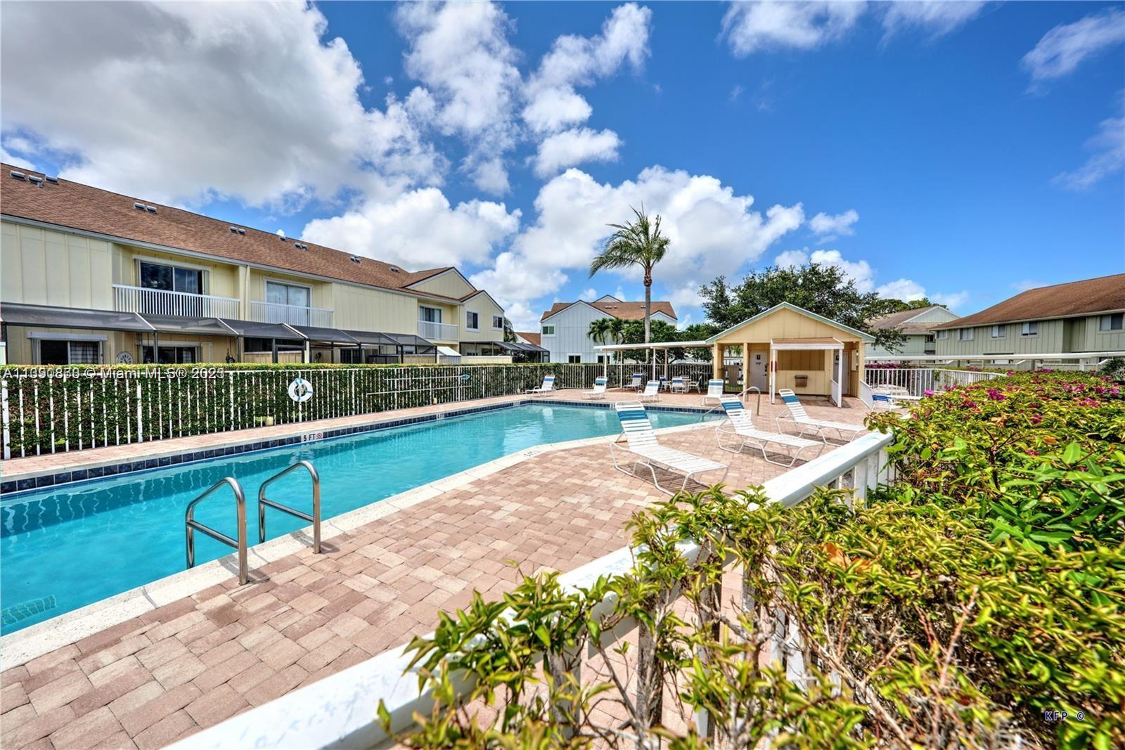 RIVERWALK 1 - Residential Lease