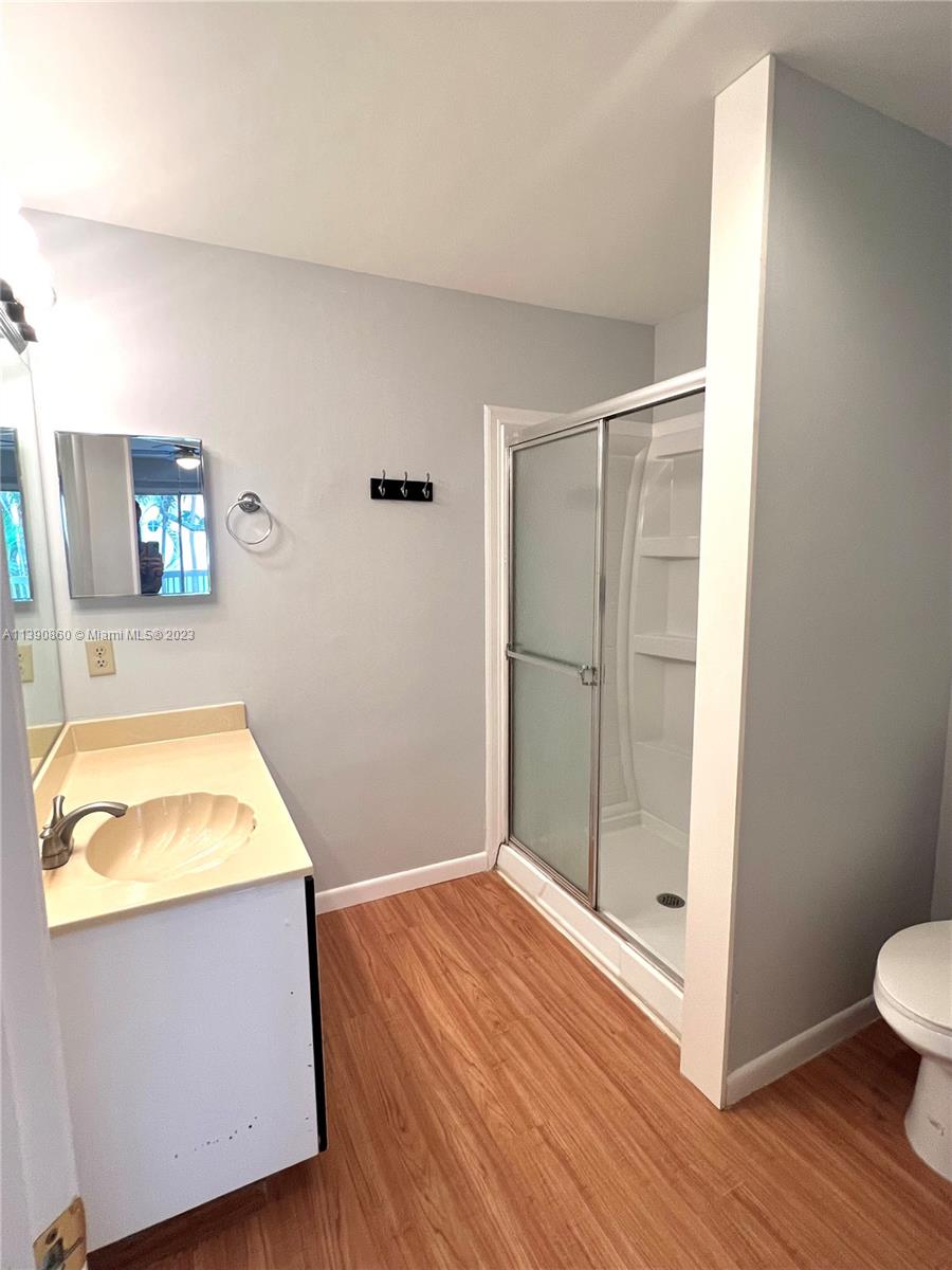 RIVERWALK 1 - Residential Lease