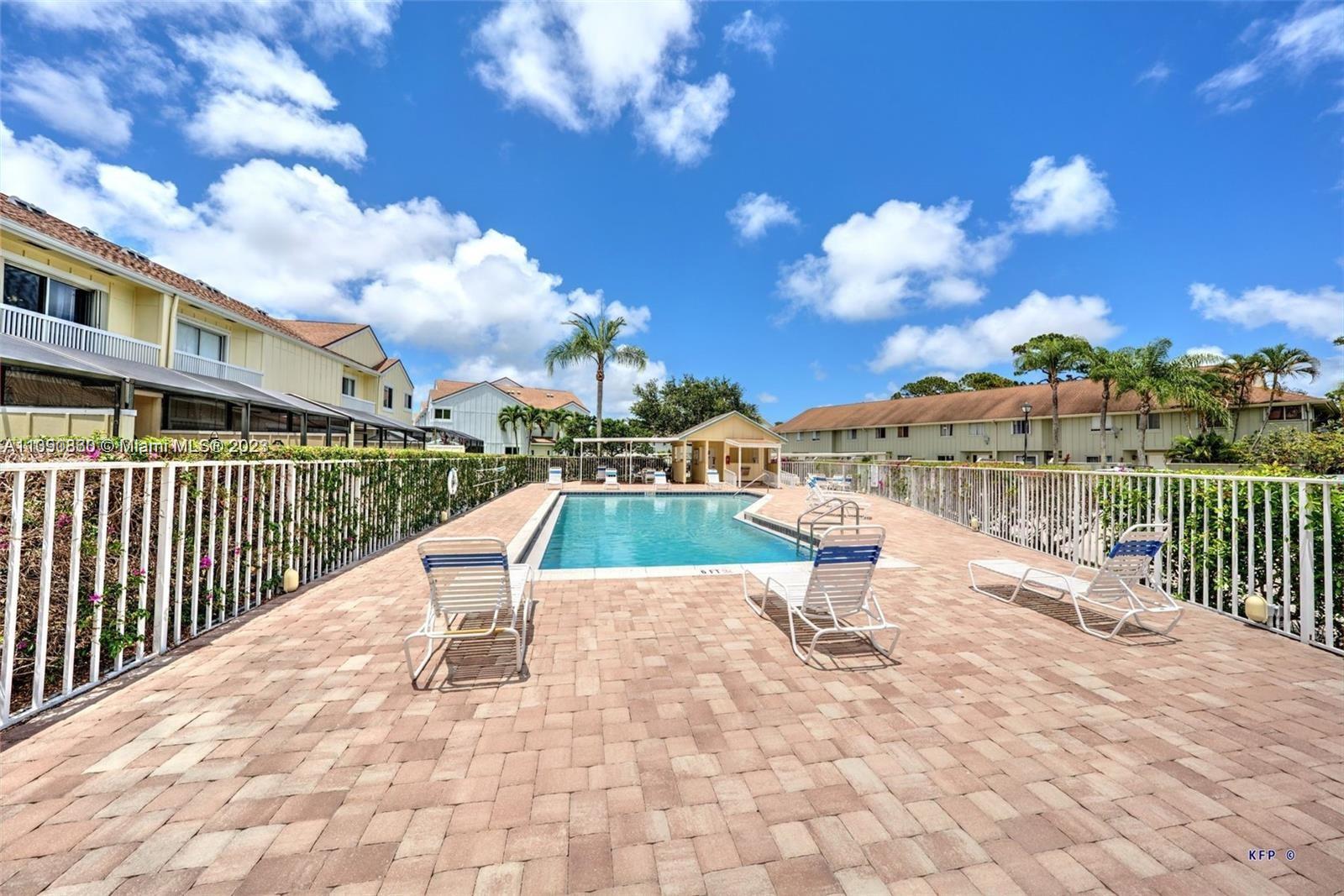 RIVERWALK 1 - Residential Lease