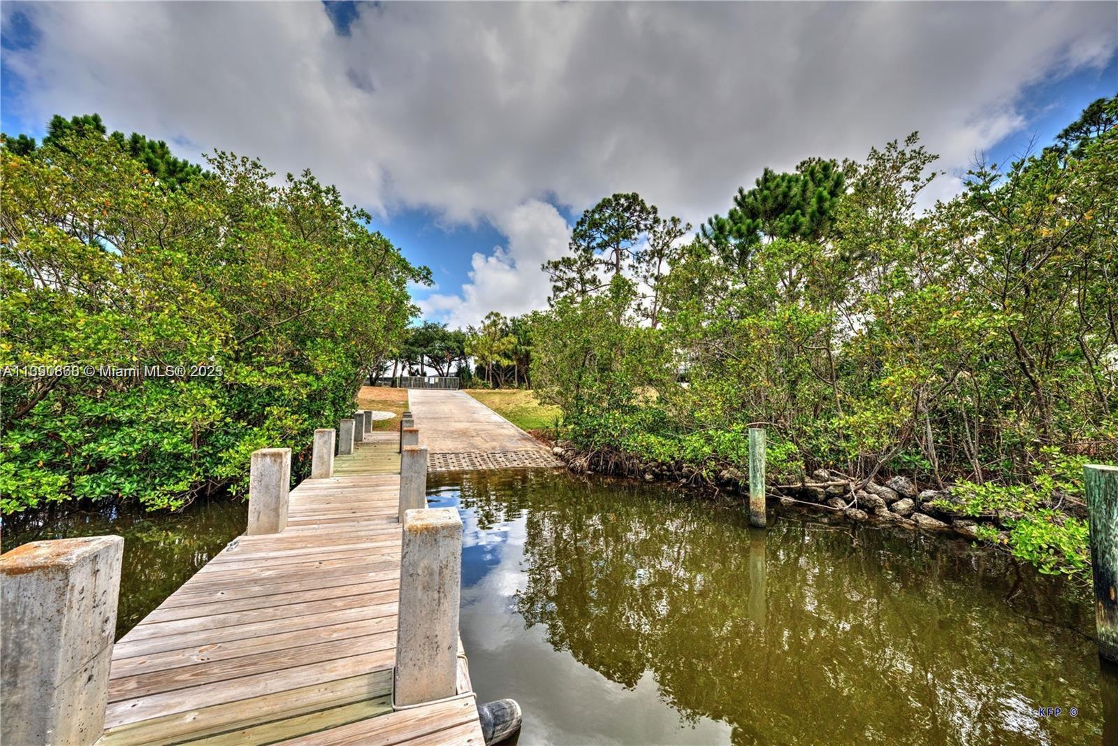 RIVERWALK 1 - Residential Lease