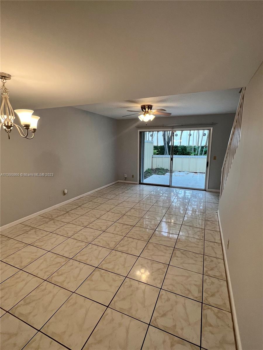 RIVERWALK 1 - Residential Lease