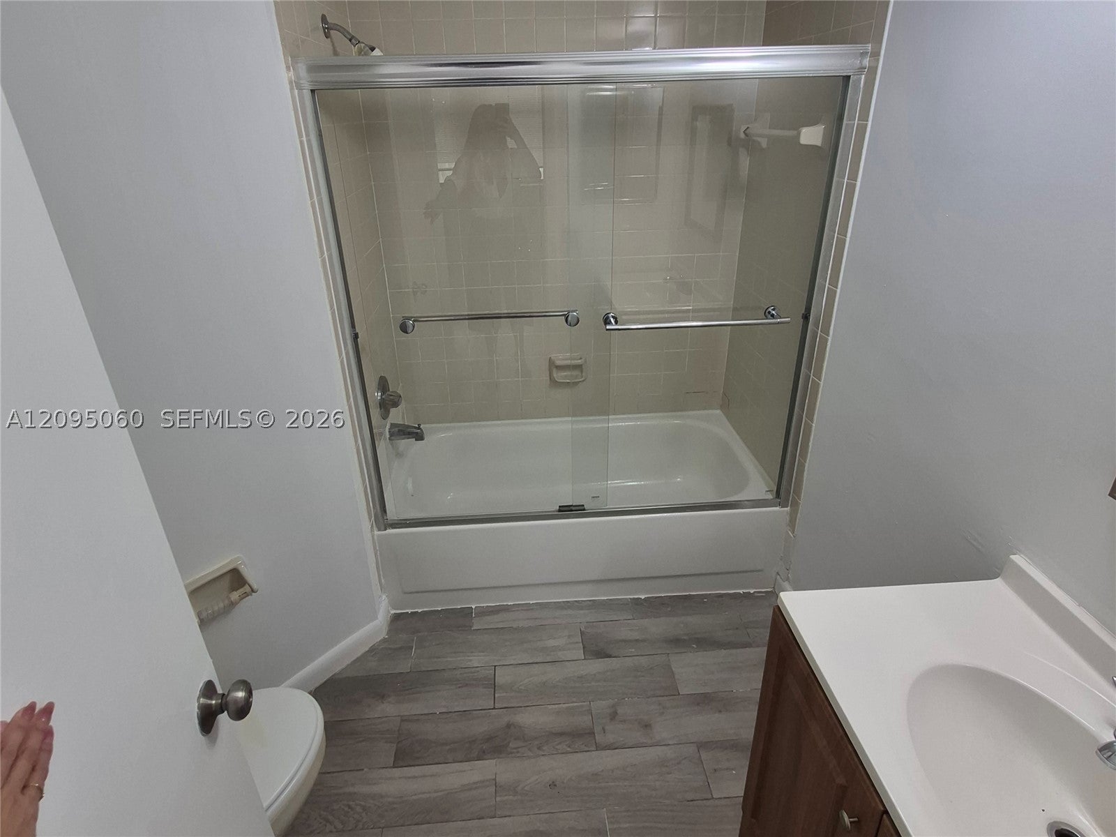 210 Lake Pointe Dr 210
