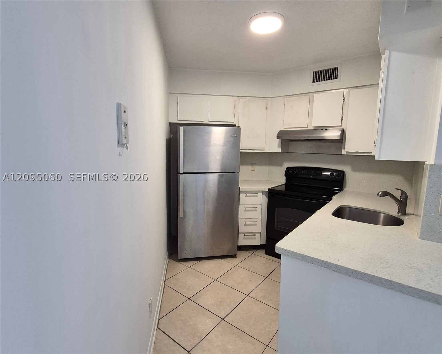 210 Lake Pointe Dr 210