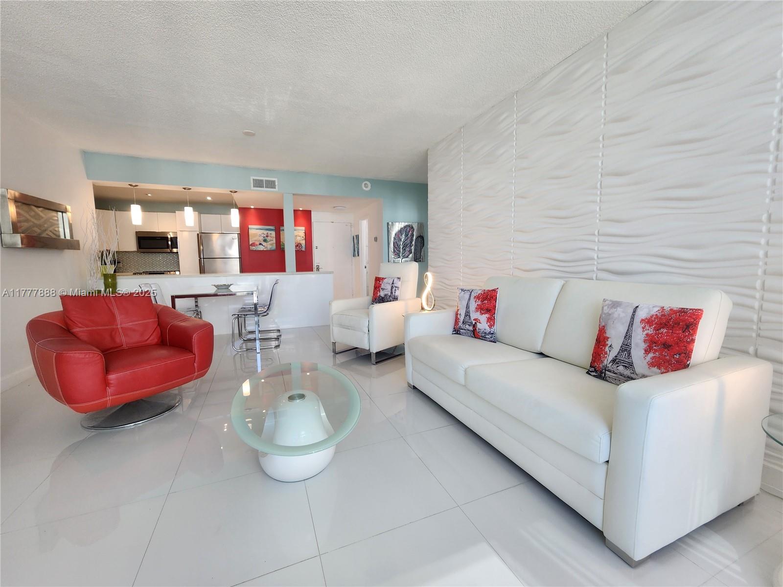 ALEXANDER TOWERS CONDO - Residential Lease