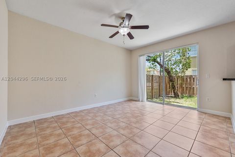 Tiny photo for 1452 SE 25th Ave, Homestead, FL 33035 (MLS # A12044296)