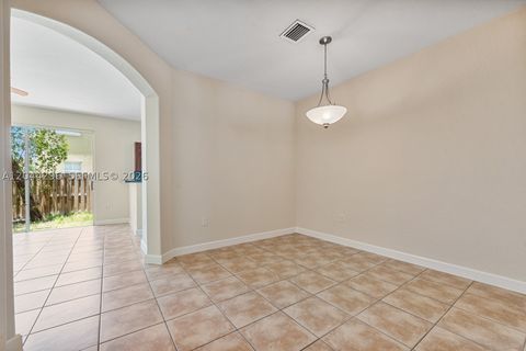 Tiny photo for 1452 SE 25th Ave, Homestead, FL 33035 (MLS # A12044296)