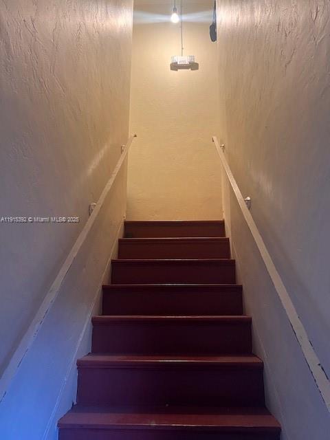 SWEET-EL CONDO - Residential