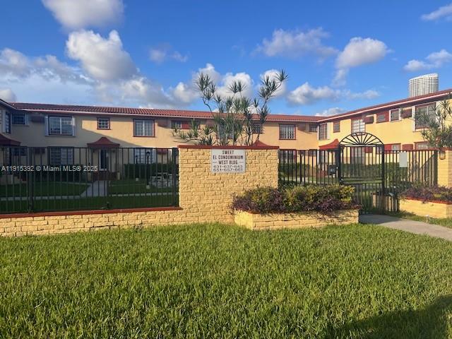 SWEET-EL CONDO - Residential