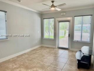 LARGO SOUND PARK 1ST ADD - Residential Lease