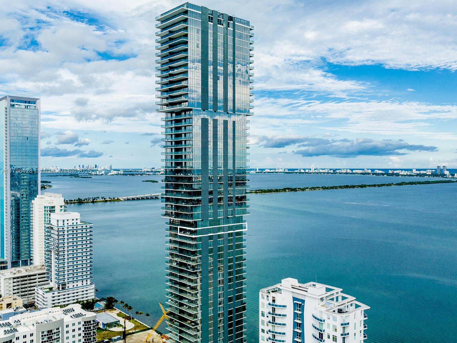 Property for Sale at 788 Ne 23rd St 2901, Miami, Broward County, Florida - Bedrooms: 3 
Bathrooms: 5  - $3,500,000
