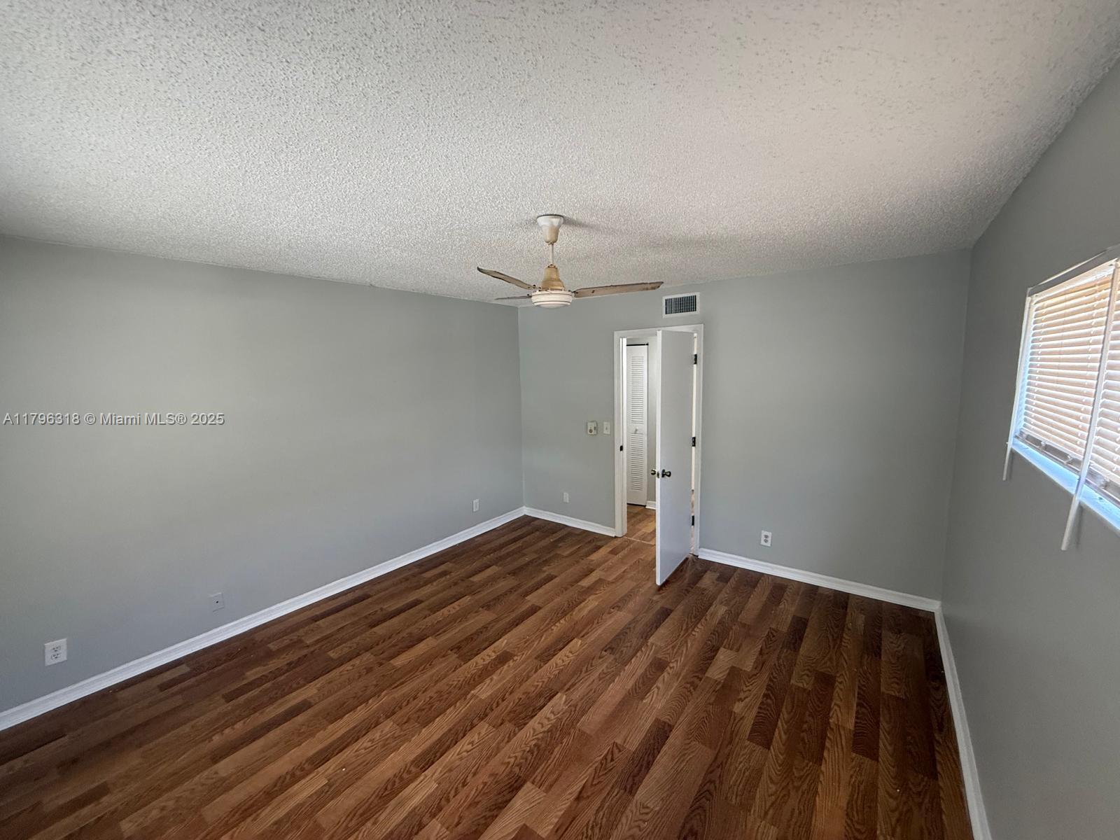 LINTON RIDGE CONDO - Residential Lease