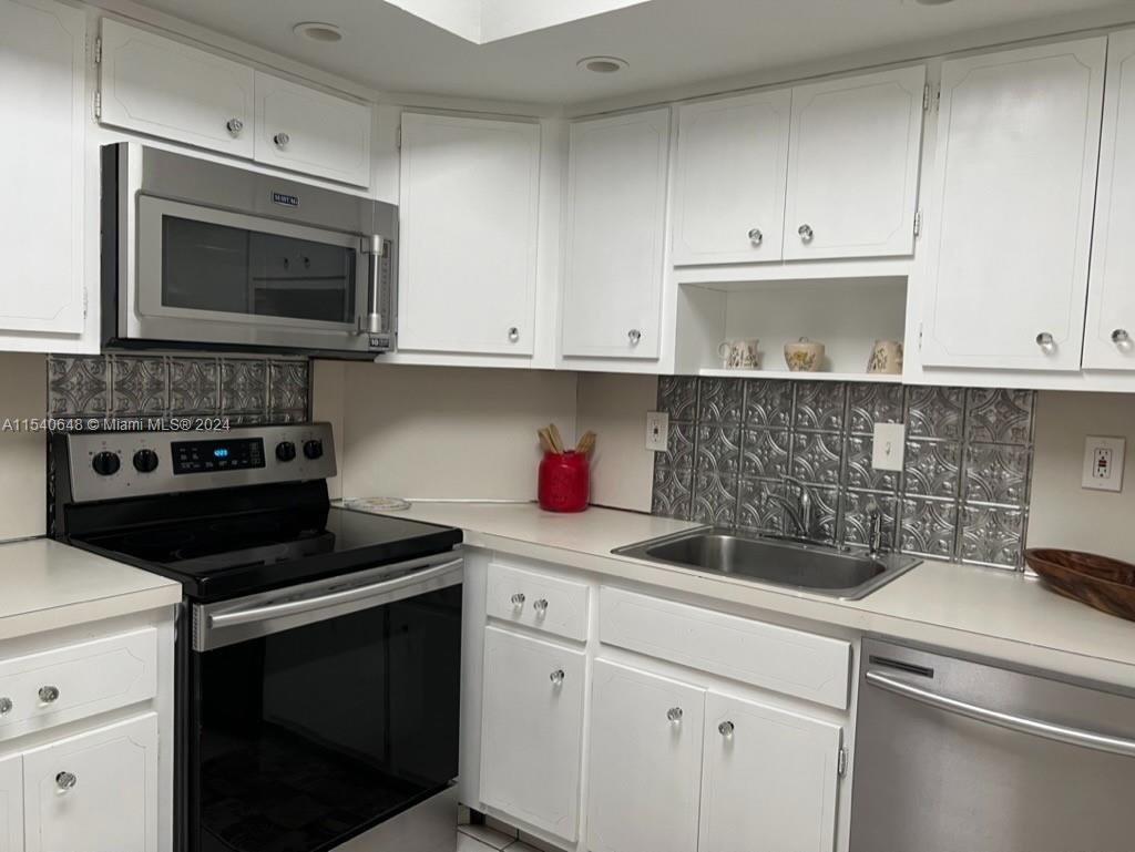 ARLEN HOUSE CONDO - Residential