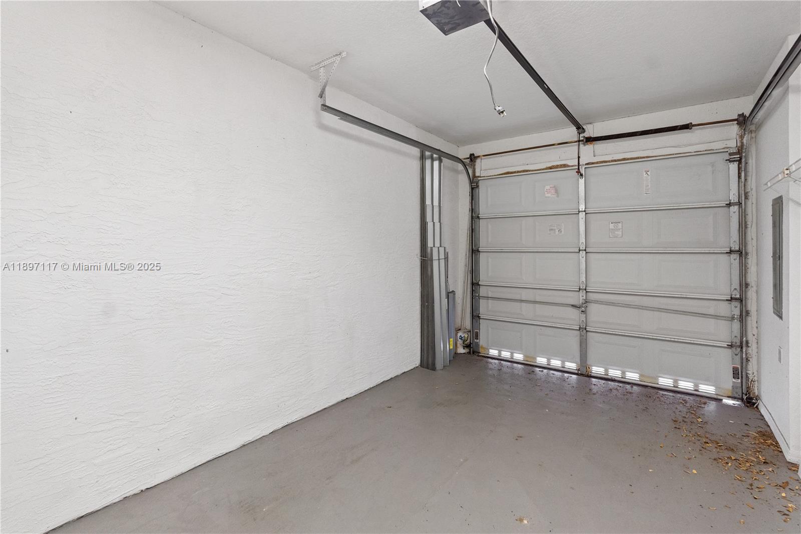 MARINA COVE AT HARBOR VIL - Residential Lease