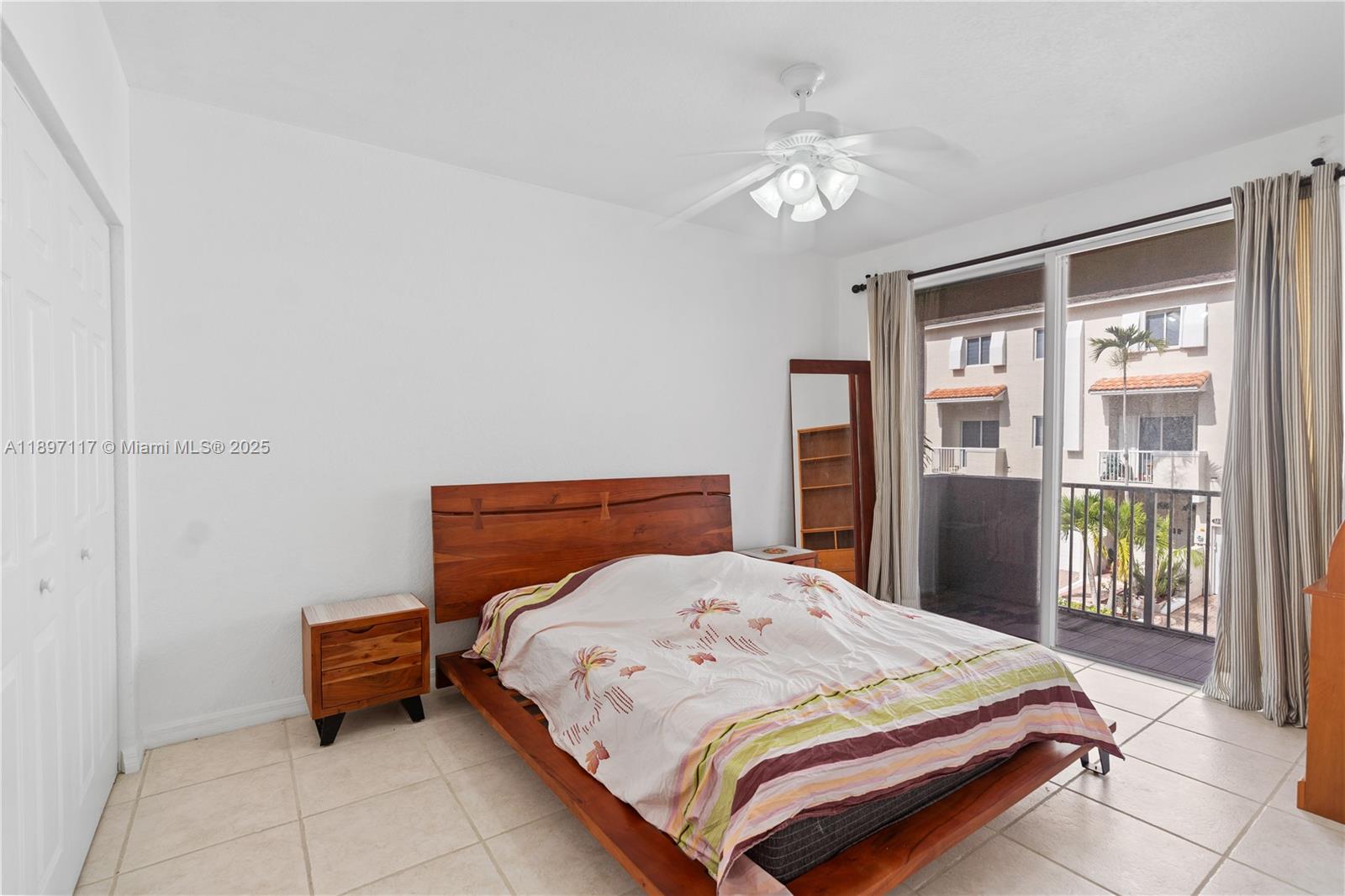 MARINA COVE AT HARBOR VIL - Residential Lease