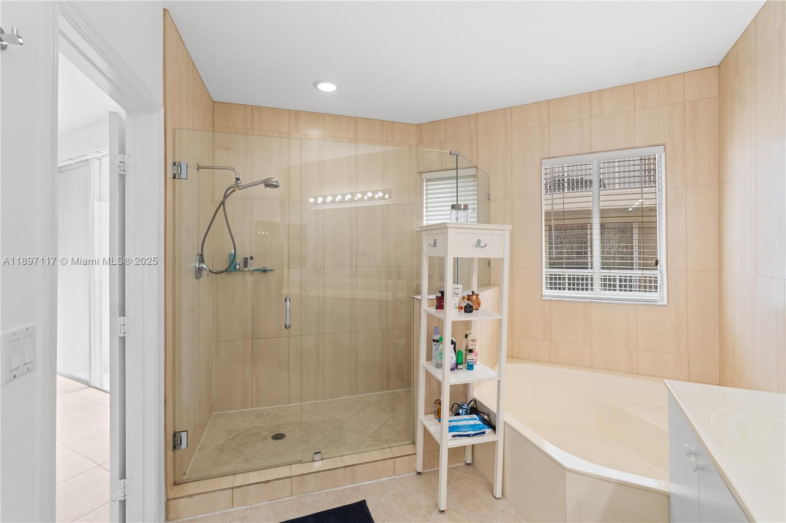 MARINA COVE AT HARBOR VIL - Residential Lease