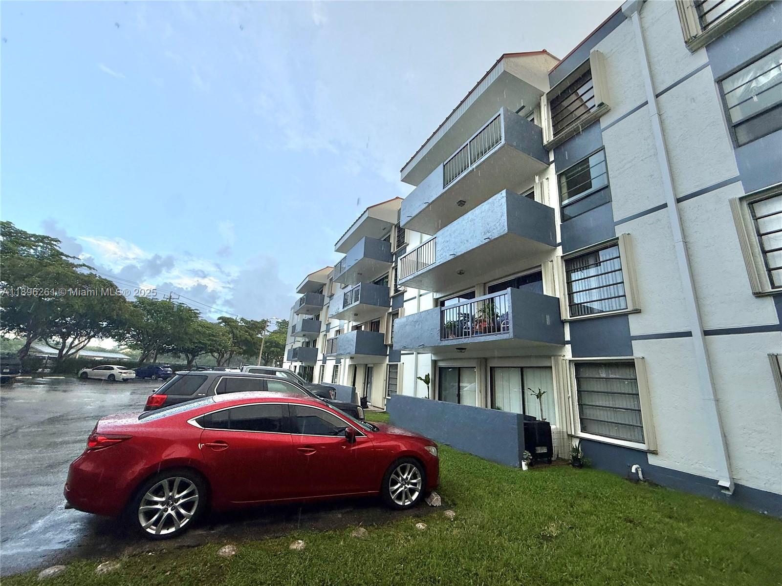 MILLER GARDENS CONDO - Residential