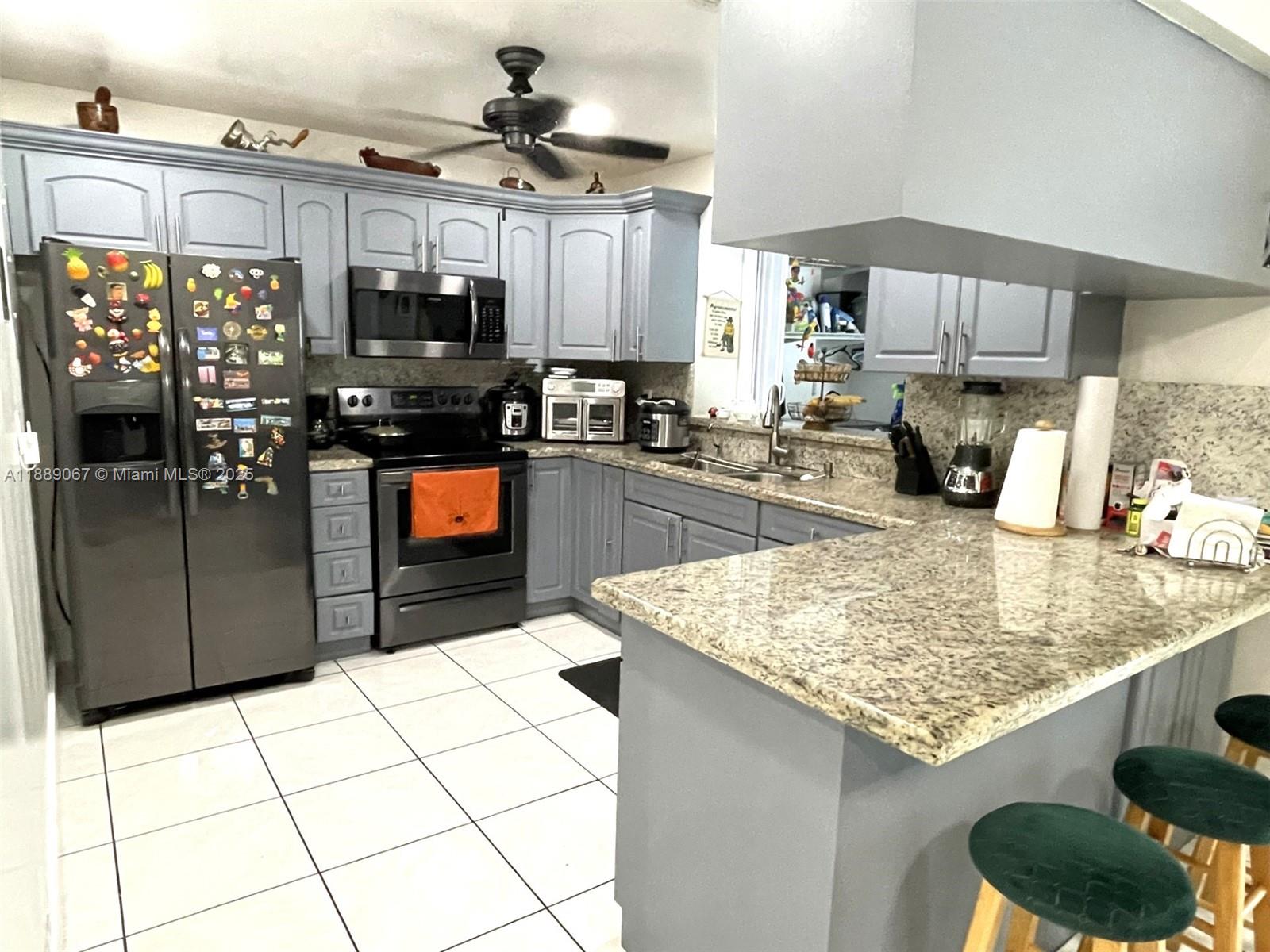 NORTH LAUDERDALE LANDINGS - Residential