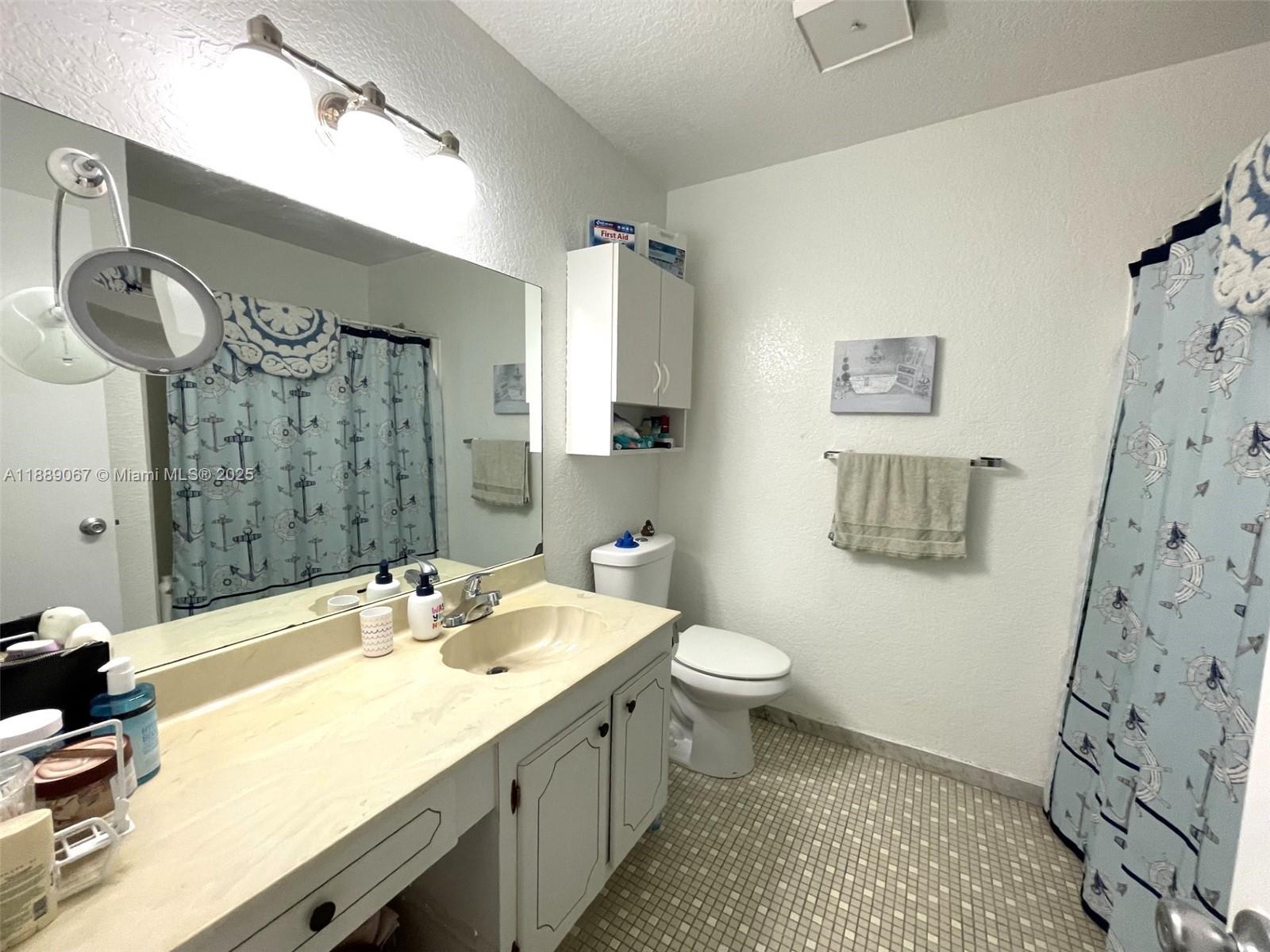 NORTH LAUDERDALE LANDINGS - Residential