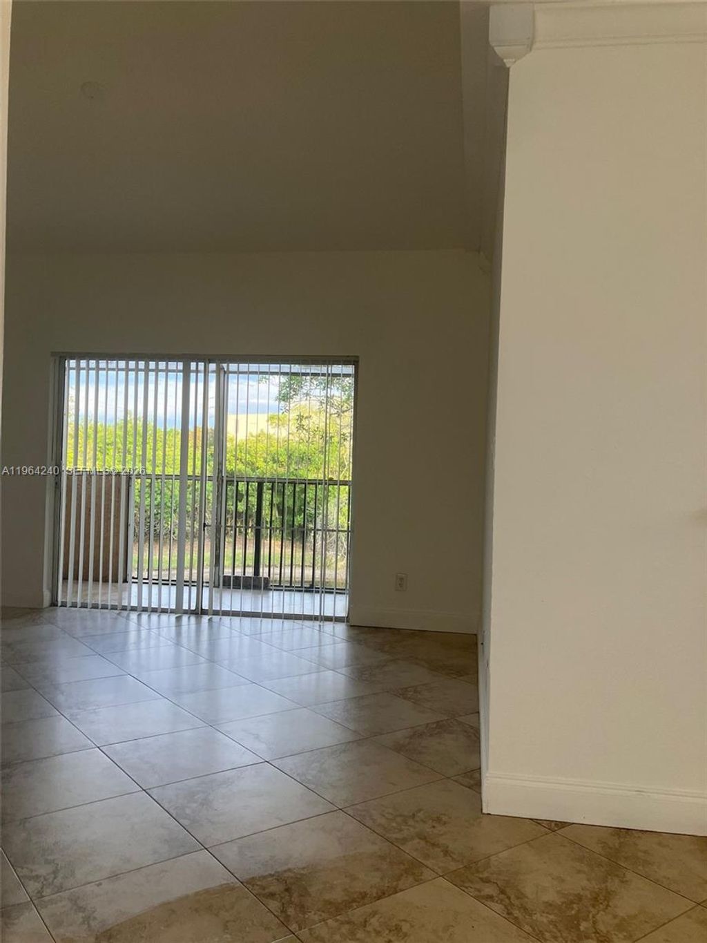 Photo of 620 Cypress Club Way #L13, Deerfield Beach, FL 33064 (MLS # A11964240)