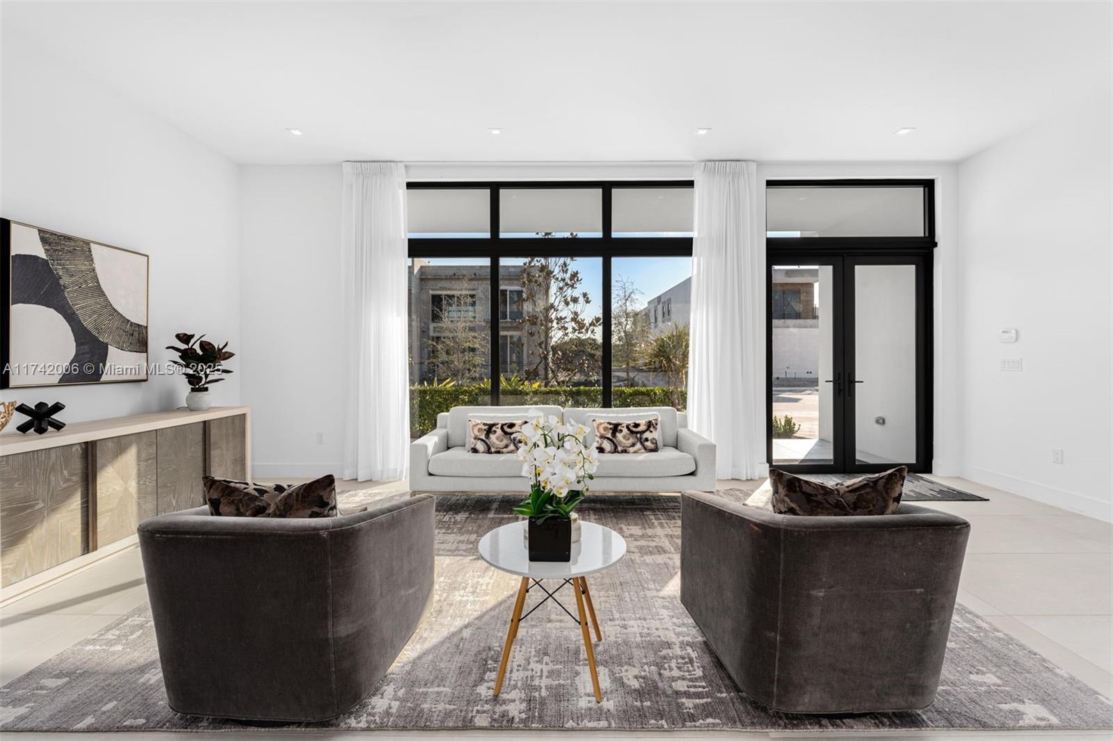 16703 Botaniko Dr S