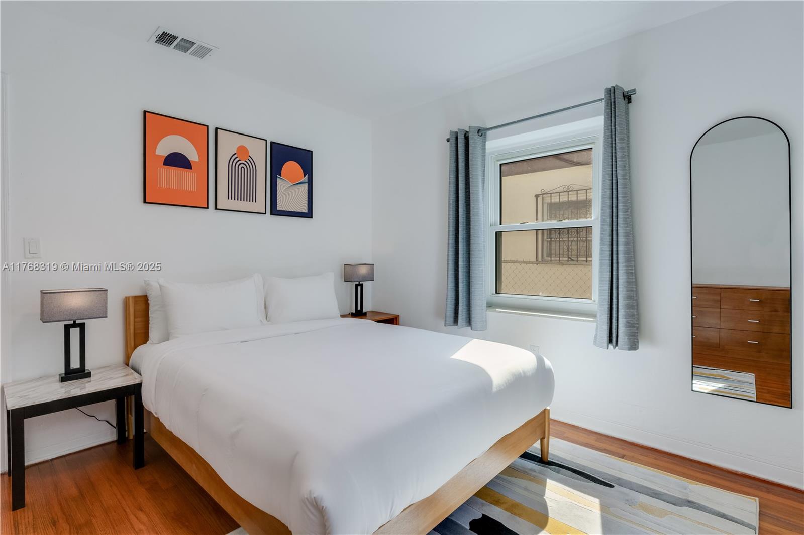 BRICKELL ESTATES - Residential Lease