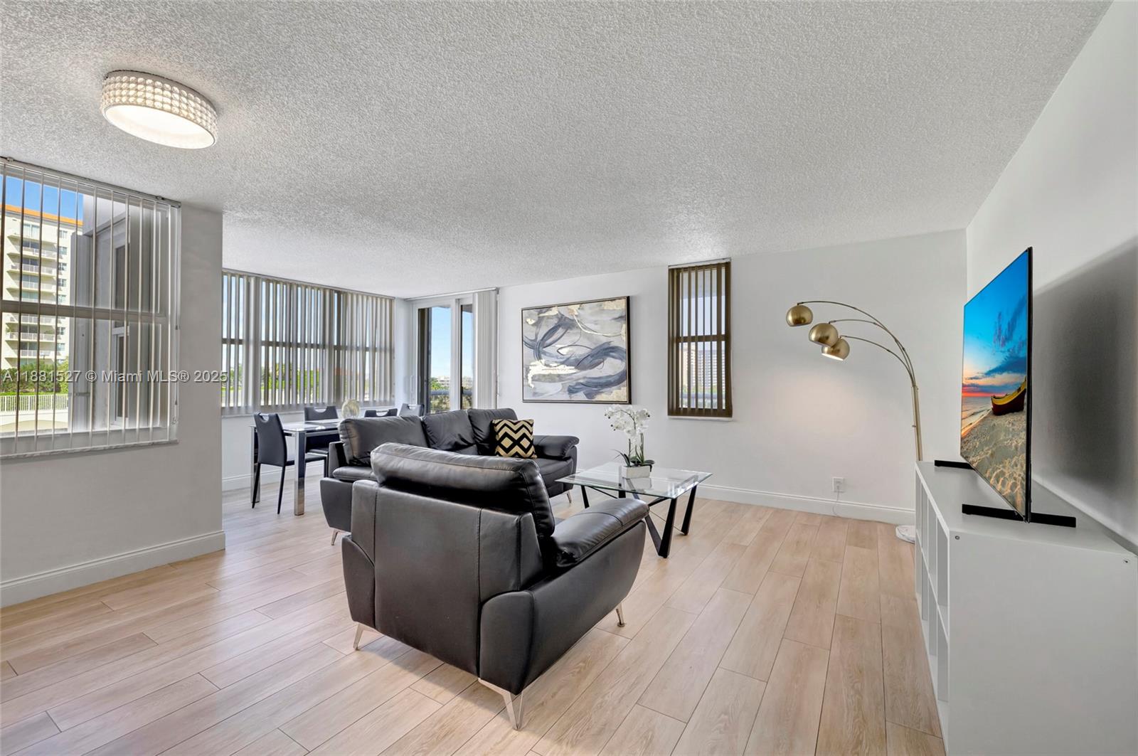 BERKLEY SOUTH CONDO - Residential