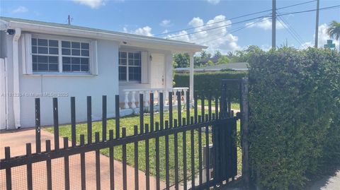 3351 SW 28th St Miami FL 33133