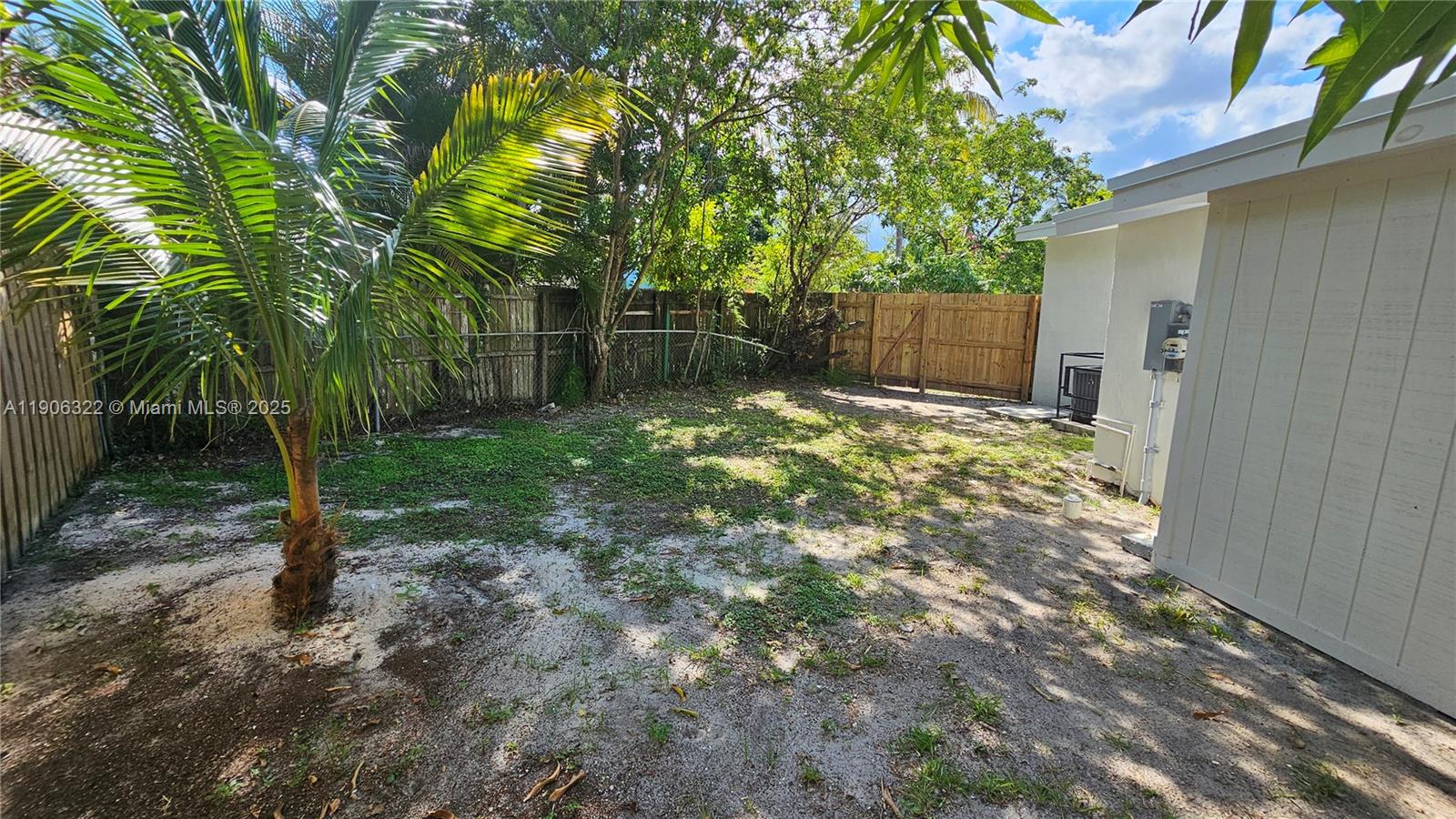 LAKE FOREST SEC ONE - Residential