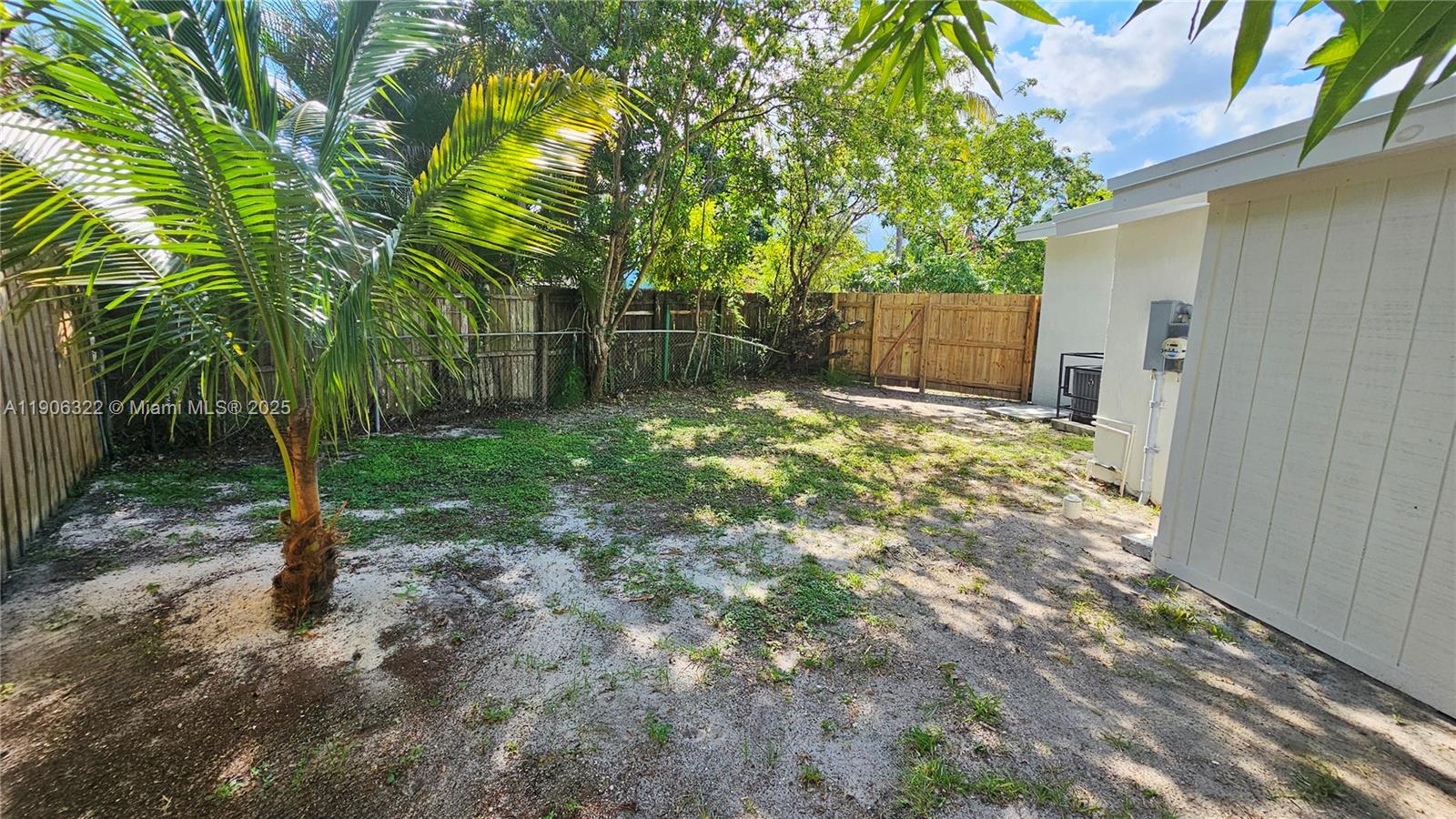 LAKE FOREST SEC ONE - Residential