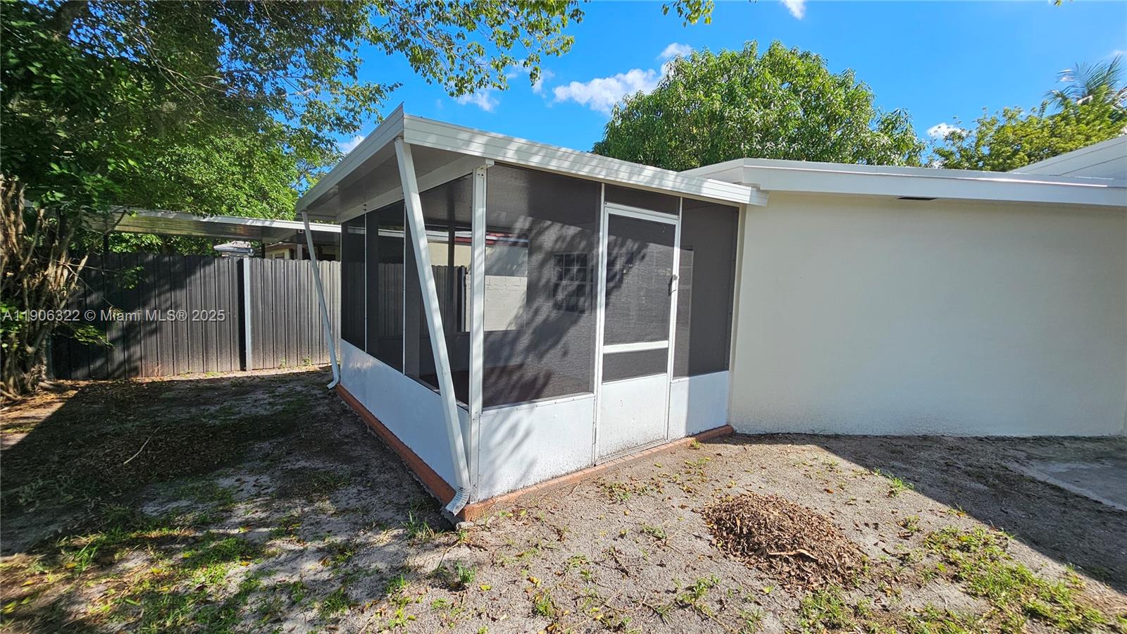 LAKE FOREST SEC ONE - Residential