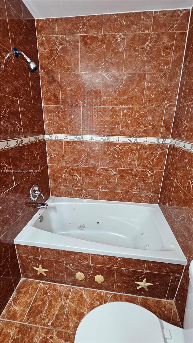 LAKE FOREST SEC ONE - Residential