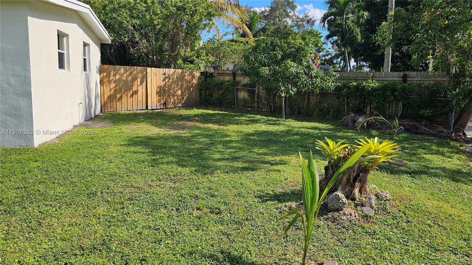 LAKE FOREST SEC ONE - Residential