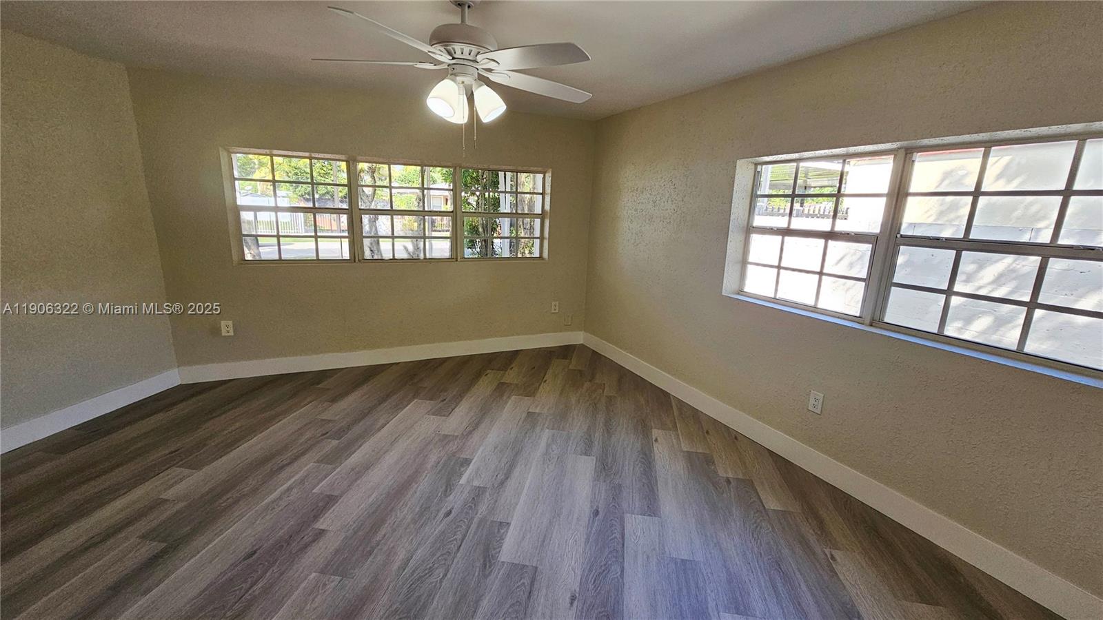 LAKE FOREST SEC ONE - Residential