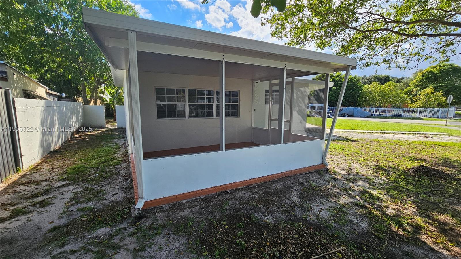 LAKE FOREST SEC ONE - Residential