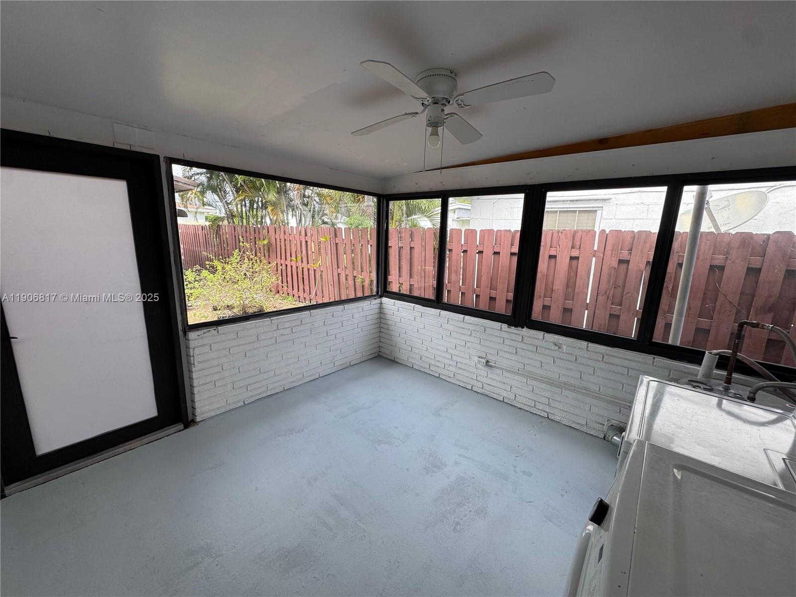 BOULEVARD MANORS - Residential Lease