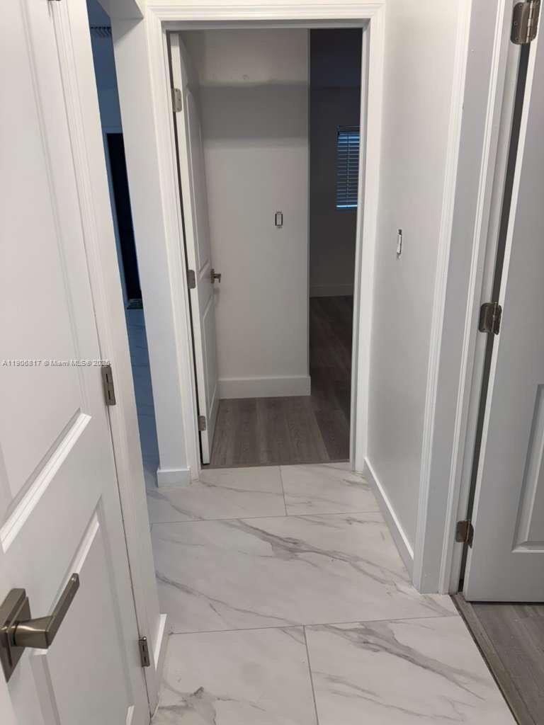 BOULEVARD MANORS - Residential Lease