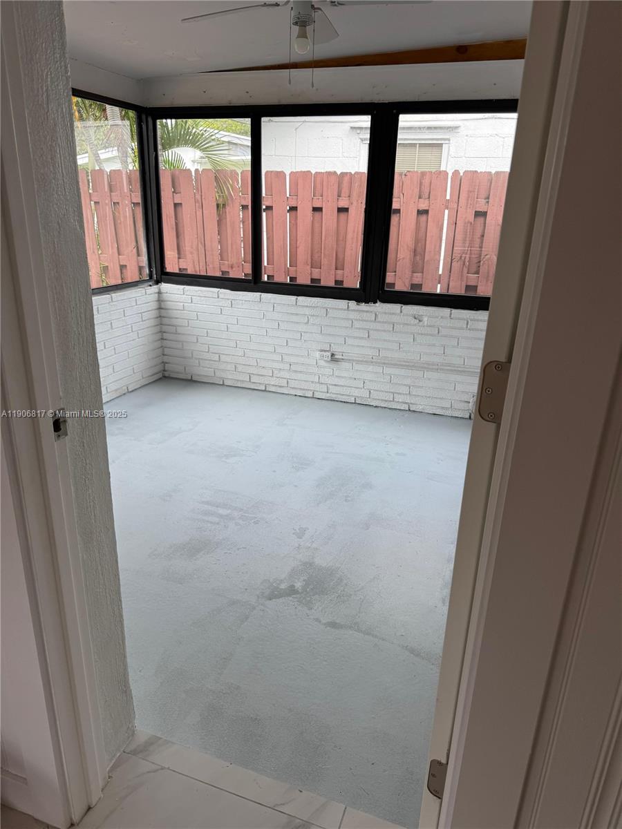 BOULEVARD MANORS - Residential Lease