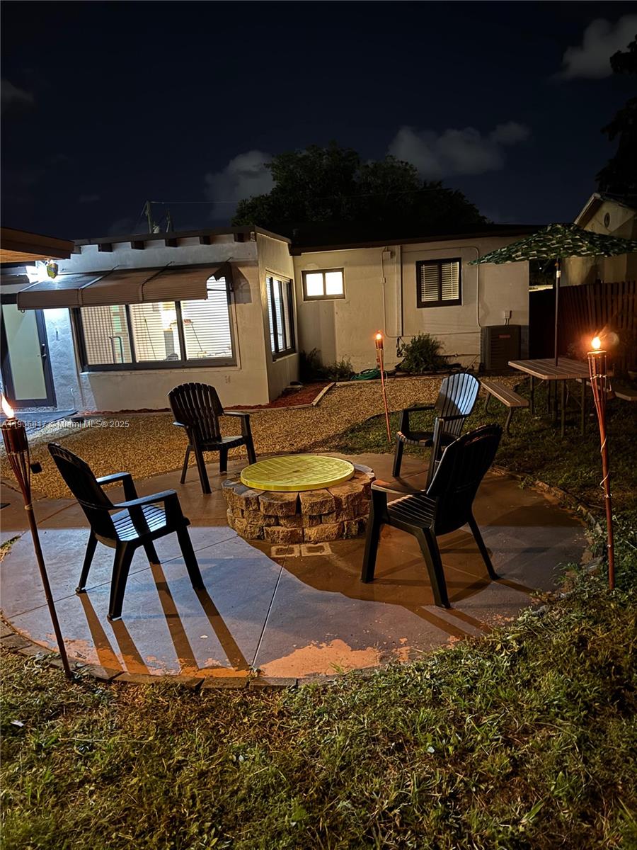 BOULEVARD MANORS - Residential Lease