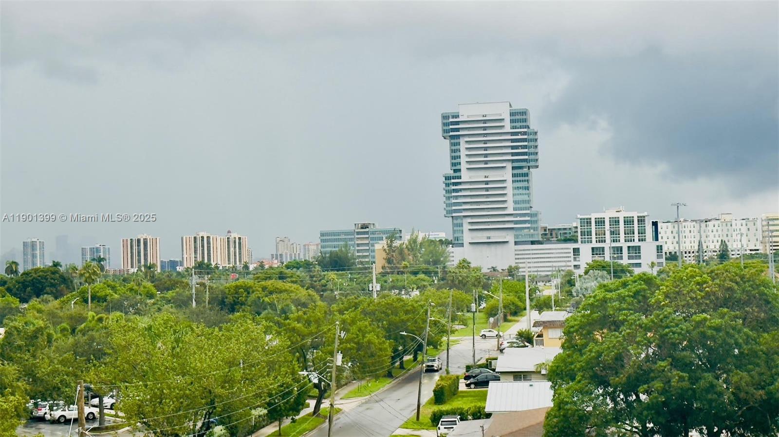 SECOND GULFSTREAM GARDEN - Residential Lease