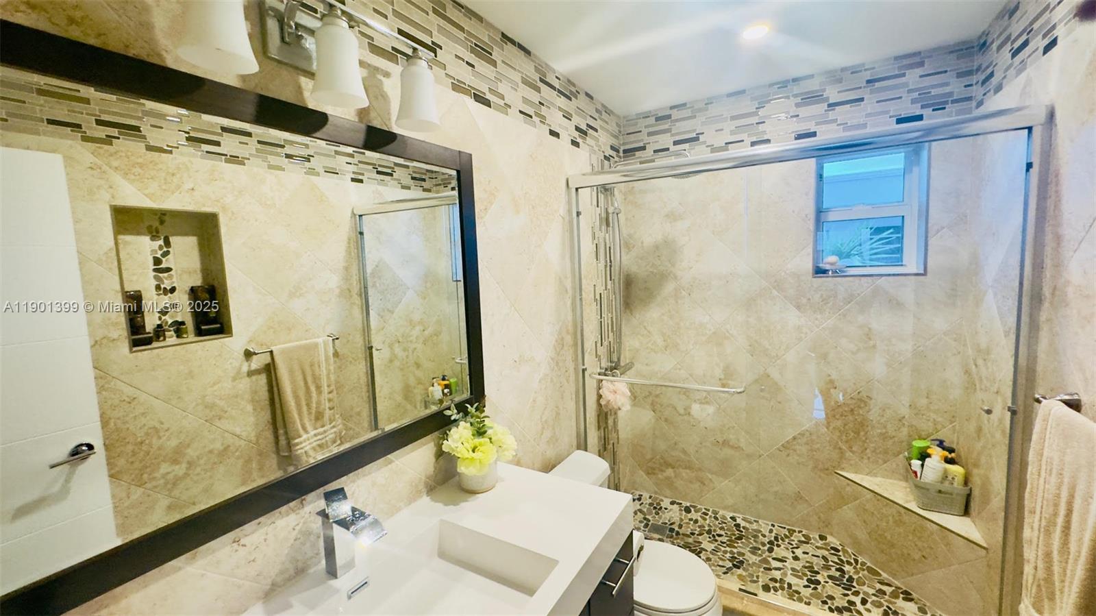 SECOND GULFSTREAM GARDEN - Residential Lease