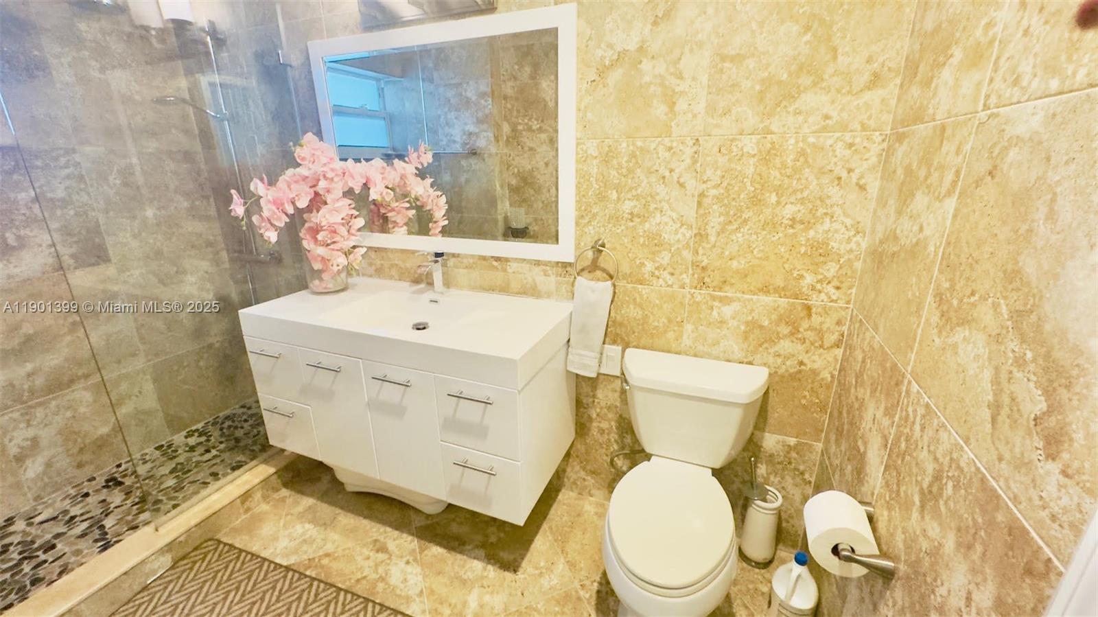 SECOND GULFSTREAM GARDEN - Residential Lease