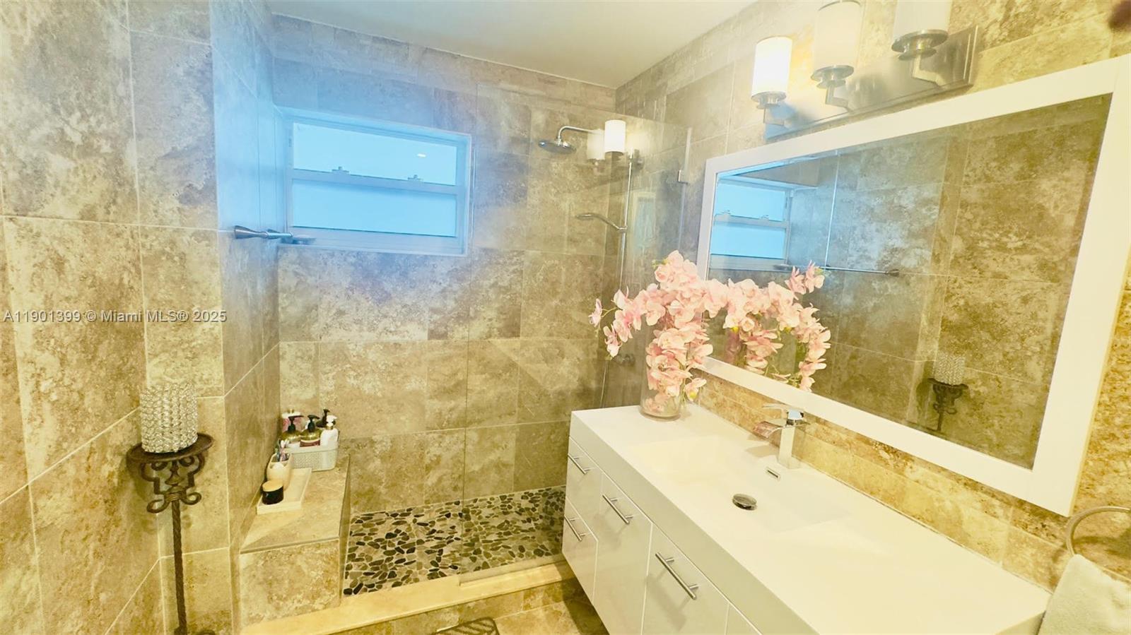 SECOND GULFSTREAM GARDEN - Residential Lease