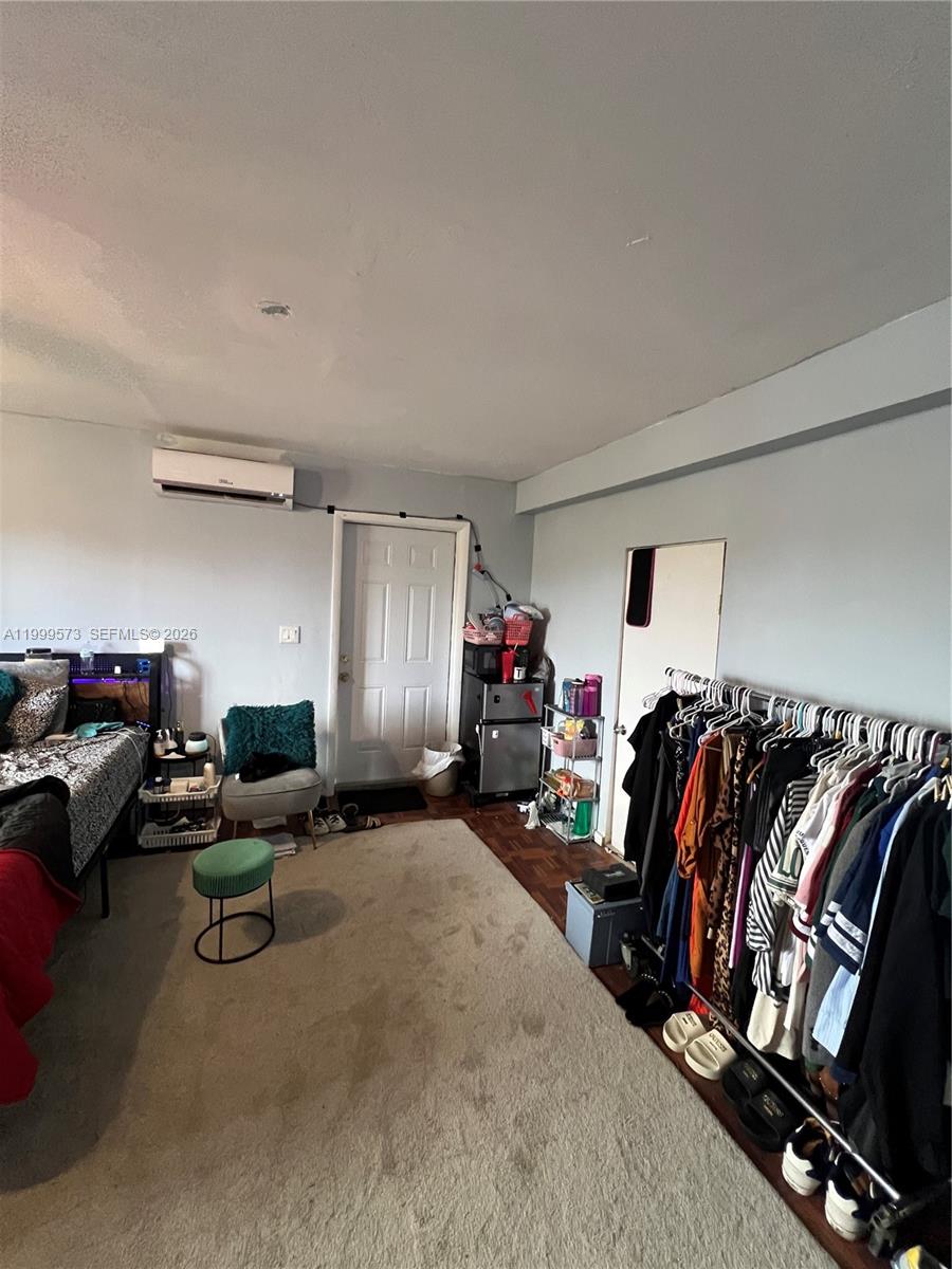 CURTISS PARK - Residential