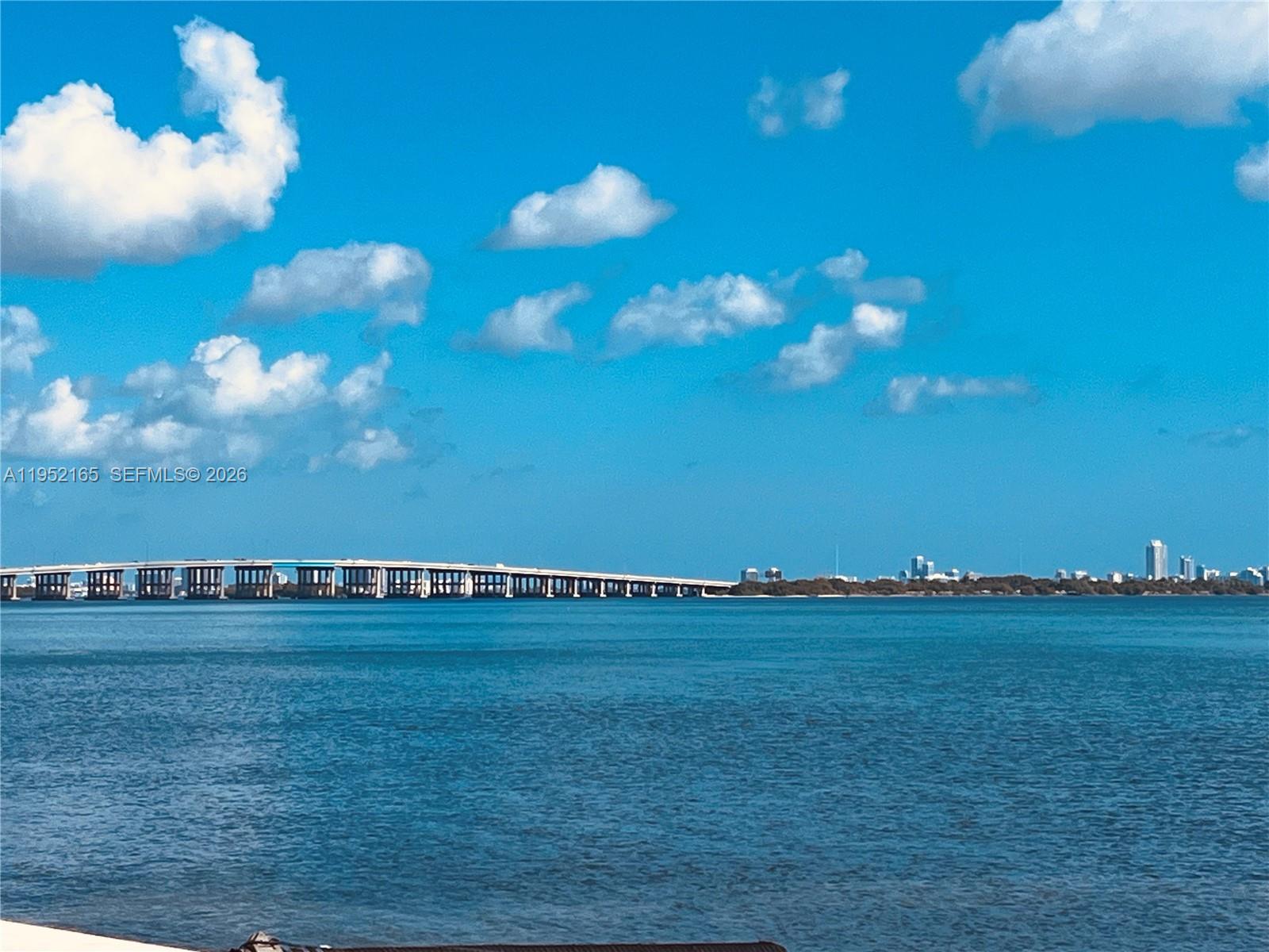 23 BISCAYNE BAY CONDO - Residential