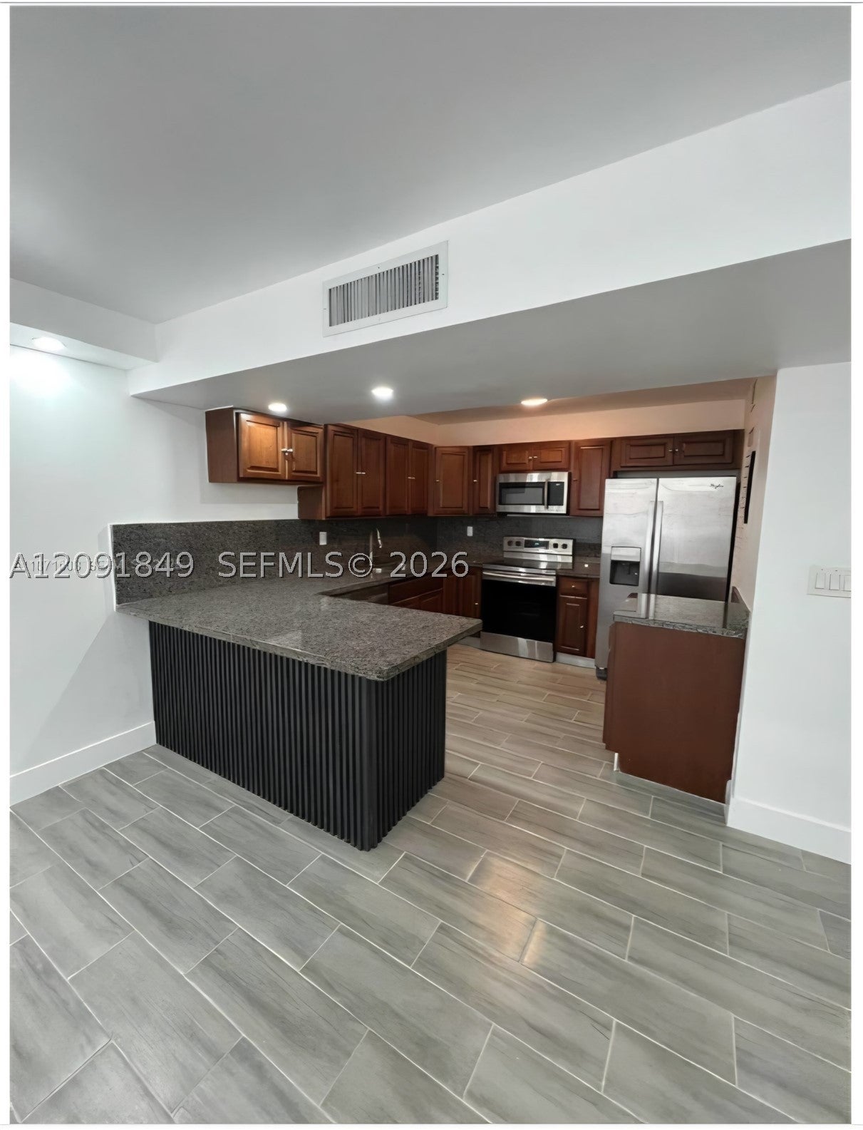 8810 SW 132nd Pl 103DN